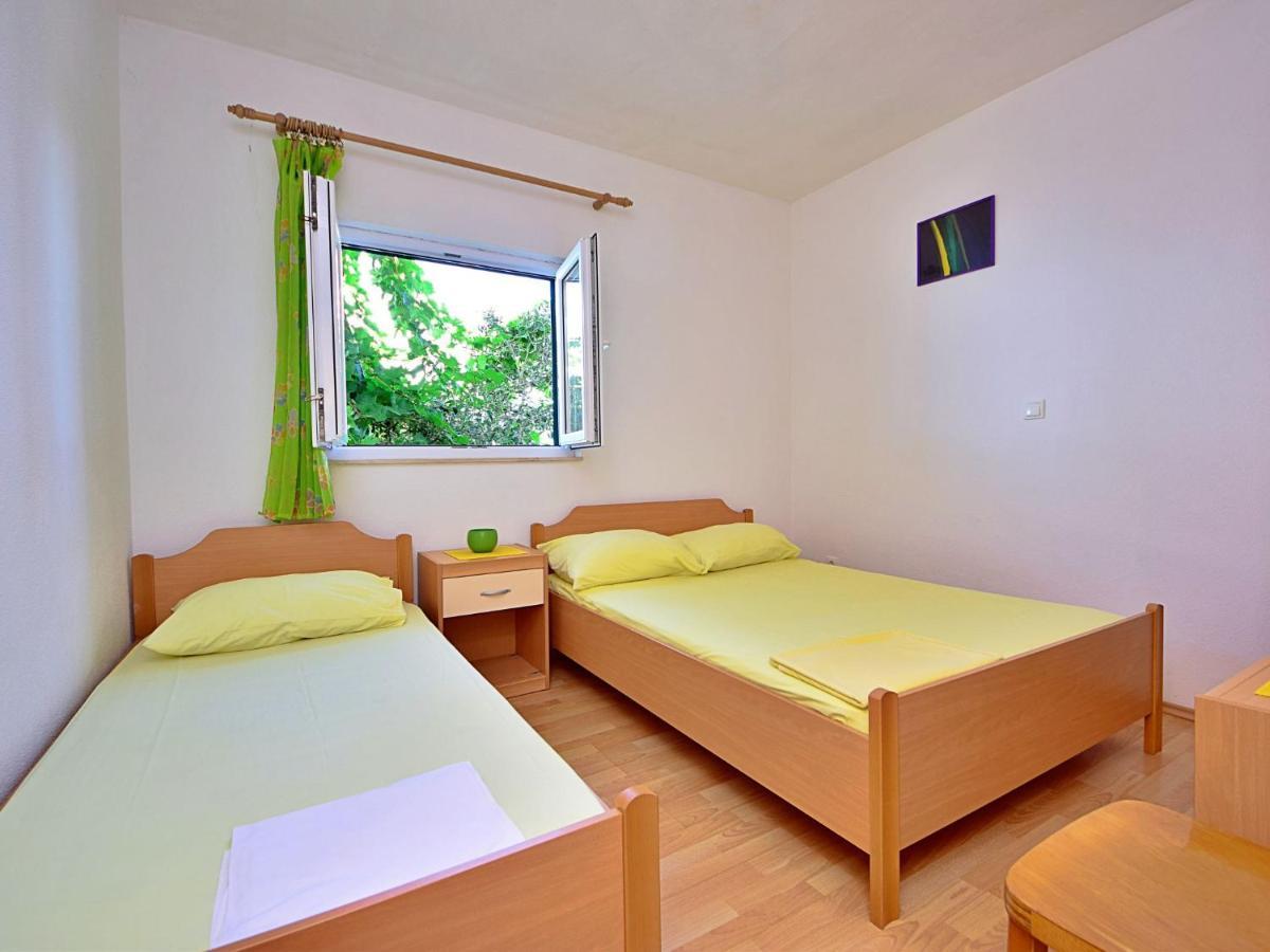 Holiday Home Tina - Hvr501 By Interhome Gdinj エクステリア 写真