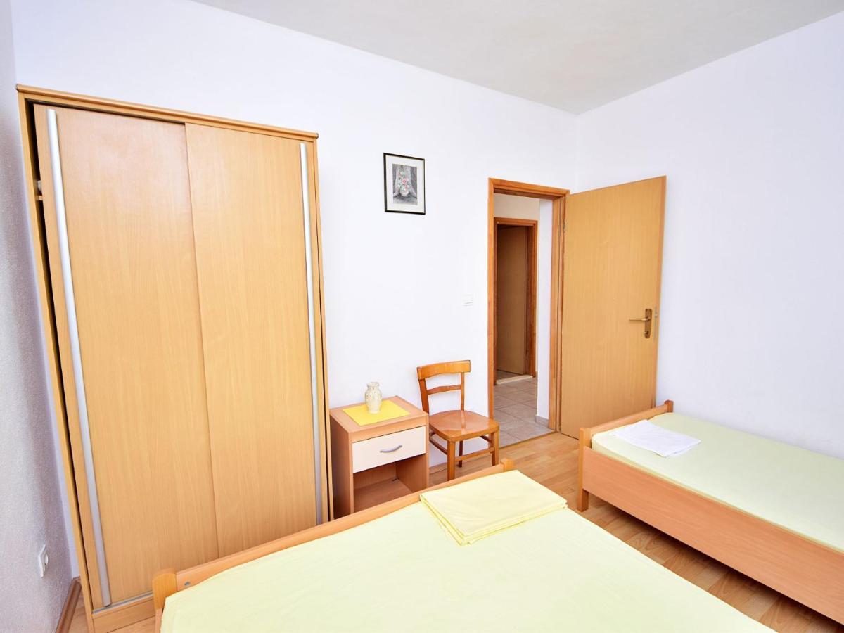 Holiday Home Tina - Hvr501 By Interhome Gdinj エクステリア 写真